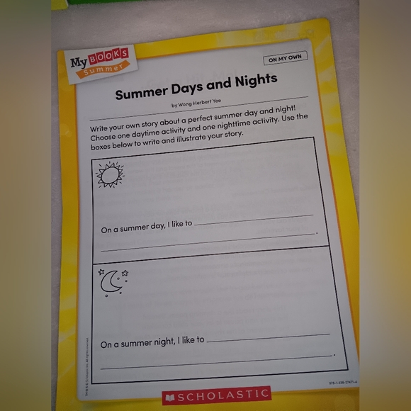 Scholastic Reading Level 2 Lot of 3 NWOT - Picture 6 of 6